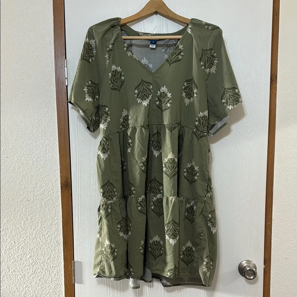 Old Navy Green Floral Casual Dress - Picture 7 of 8